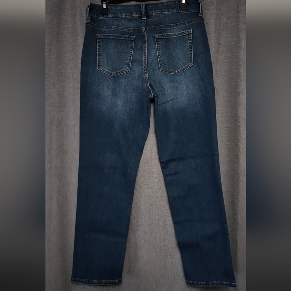 Time and Tru Mid Rise Straight Jeans Medium Wash Size 10 New - Picture 4 of 8